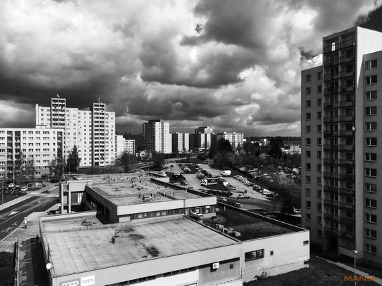 Apple iPhone SE: kompaktní silák