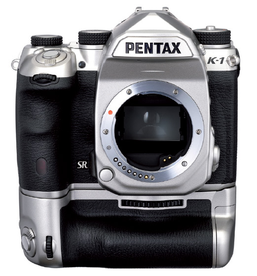 Ricoh uvádí limitovanou stříbrnou edici DSLR Pentax K-1