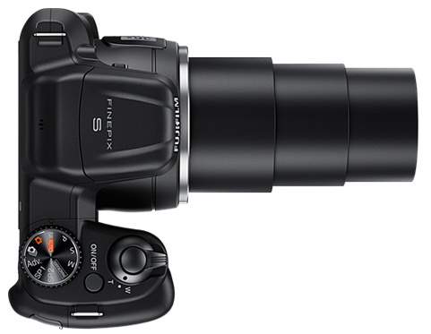 Levný ultrazoom Fujifilm FinePix S8600 s 36× zoomem