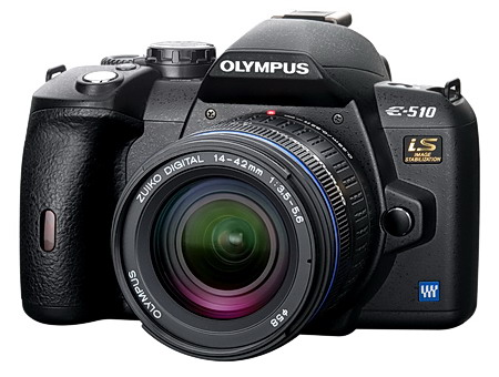 Dvě nové zrcadlovky od Olympusu