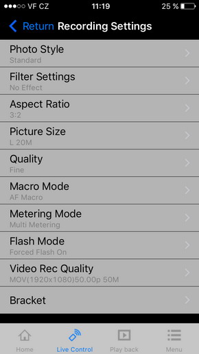 Panasonic Lumix FZ2000: ultrazoom nebo profi kamera?