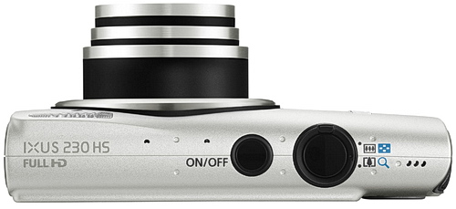 Nejtenčí kompakt s 8x zoomem: Canon IXUS 230 HS