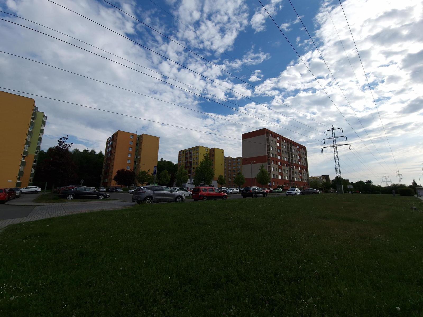 Samsung Galaxy S22 Ultra: pětioký fotografický král?