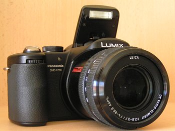 FZ30: Osm milionů za dlouhým sklem