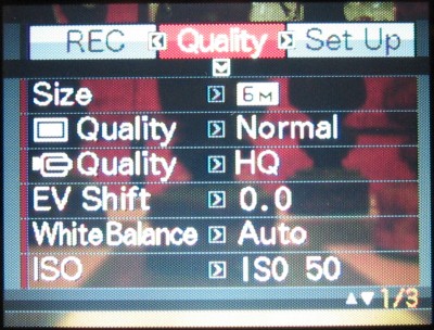 Casio Exilim Card EX-S600: Asijský plátek na fotografický způsob