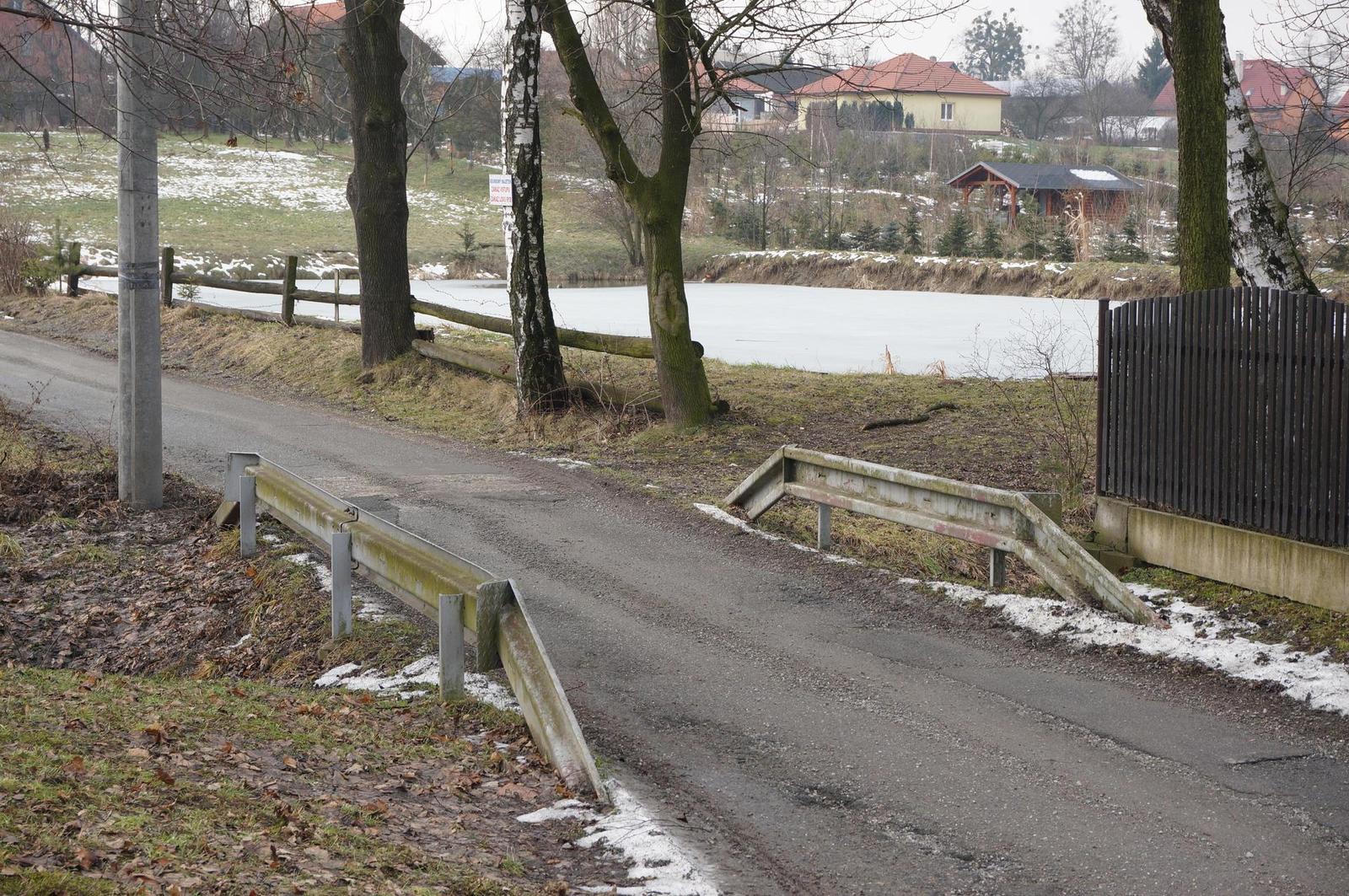 Sony SEL-P1650 (E 16-50mm 3.5-5.6/PZ OSS)