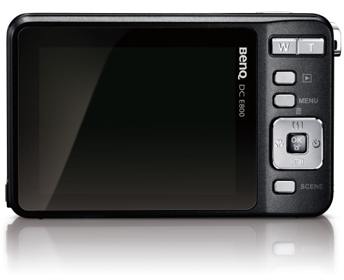BenQ E800: 8 megapixelů opravdu pro každého