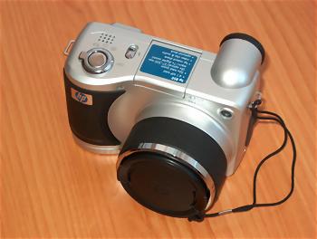 HP Photosmart 850: digitální zrcadlovka