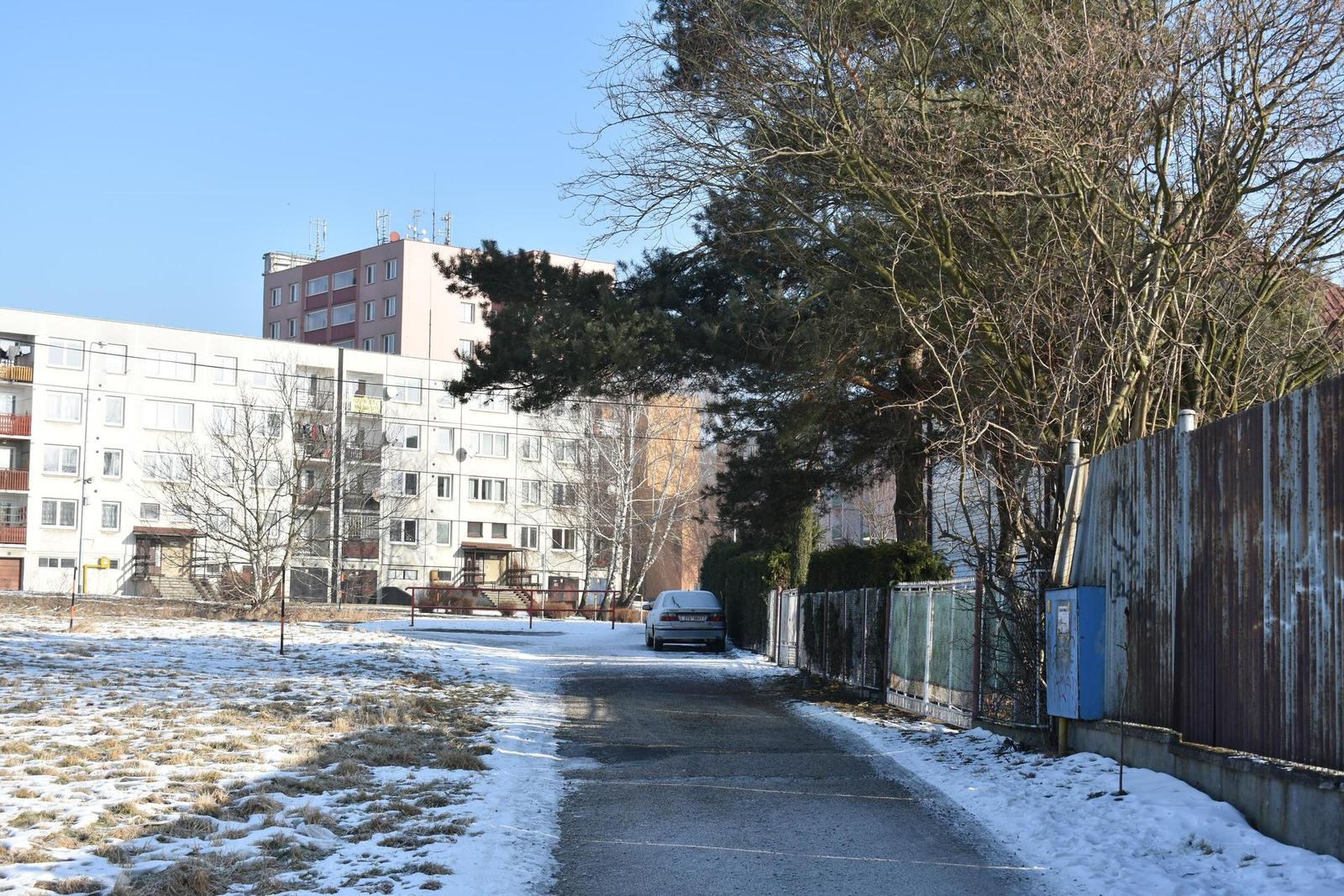 Nikon D3400: moderní low-end