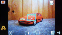 Canon IXUS 200 IS: poprvé dotykově