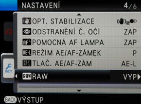 Fujifilm X-S1: jedinečný