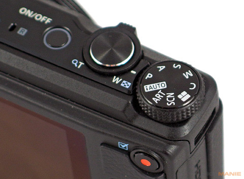 Olympus Stylus XZ-10: to nejlepší z 1/2,3"