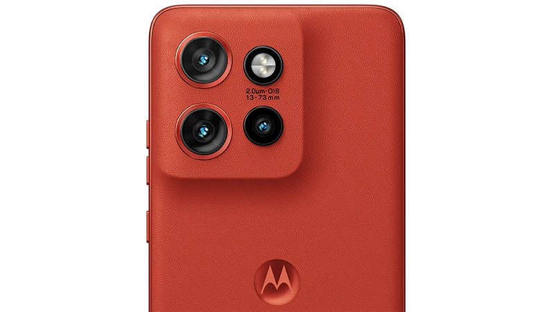 Motorola edge 60 neo dostává kompaktnější 6,36" displej OLED a 3 zadní fotoaparáty