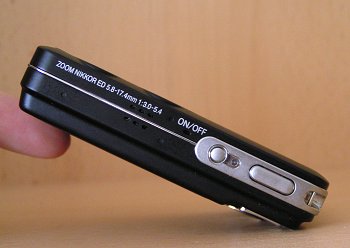 Coolpix S3: Malý tenký černý automat