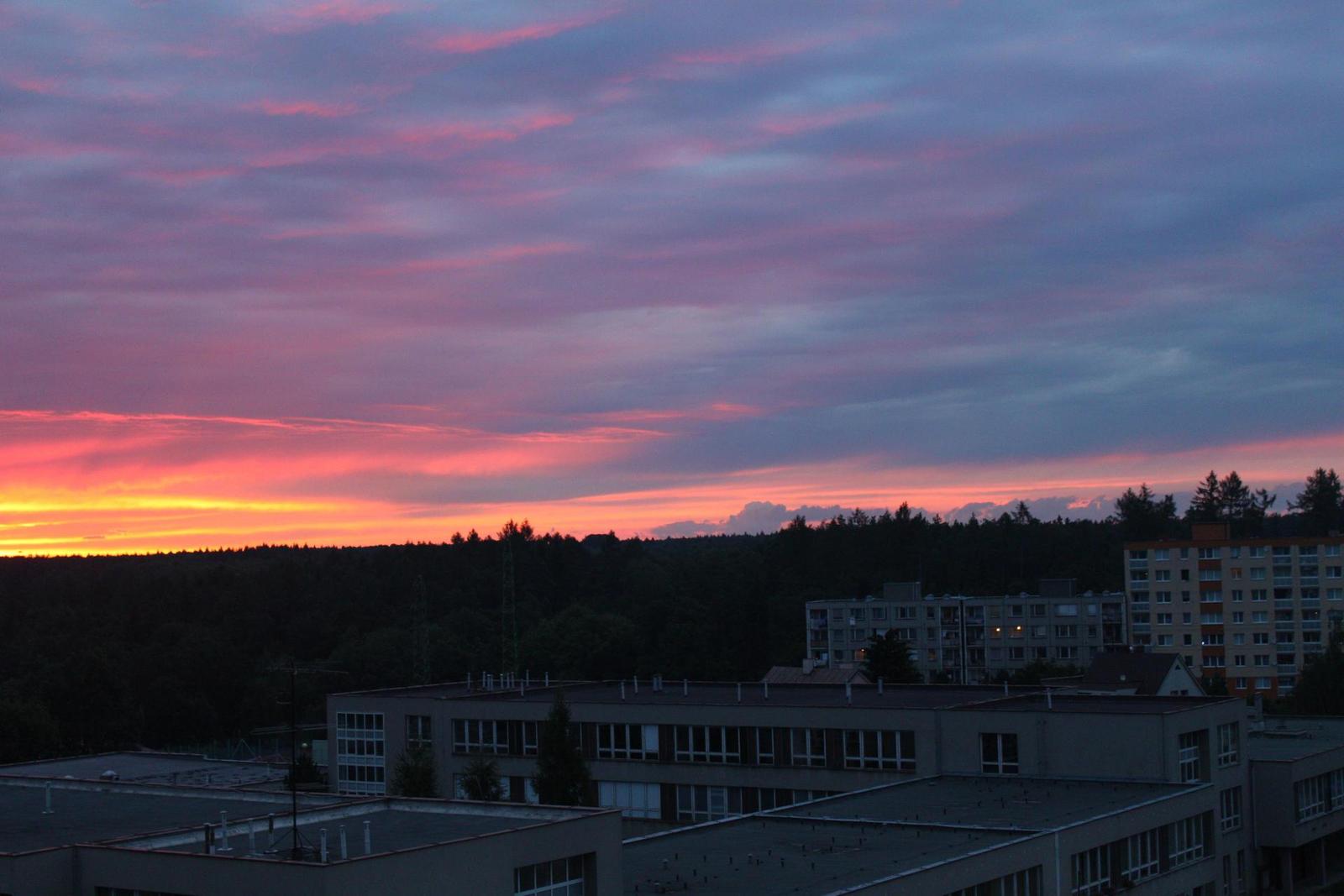 Canon EOS 500D: povedený pokračovatel rodu