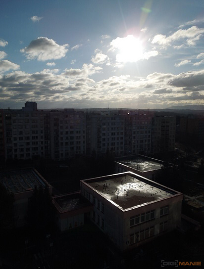 Nikon Coolpix S8200: kapesní mikroskop