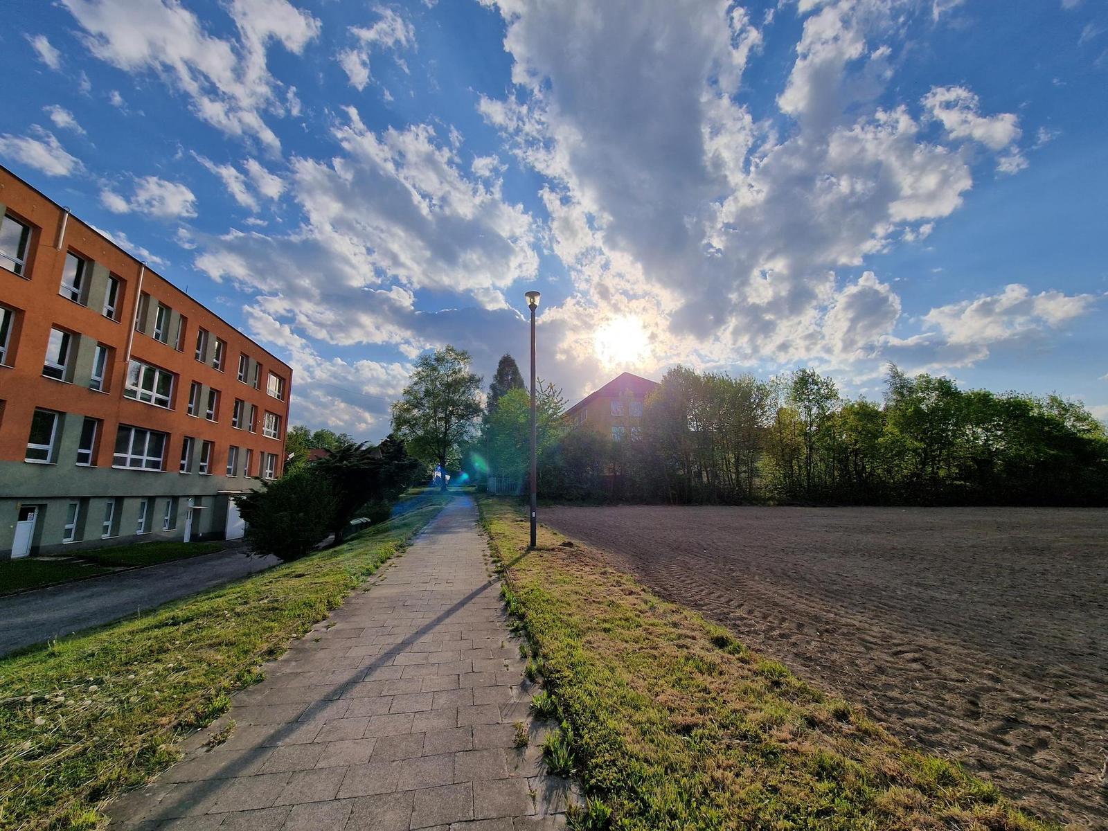 Samsung Galaxy S22 Ultra: pětioký fotografický král?