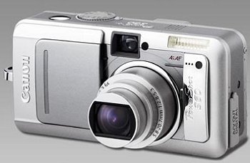 Šedesátka od Canonu nabízí široký úhel záběru