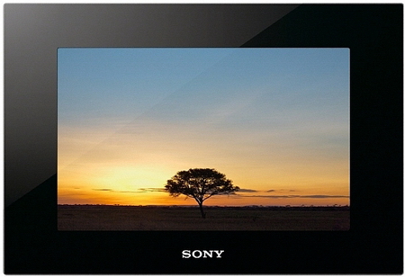 Nové fotorámečky Sony umí přehrát AVCHD video