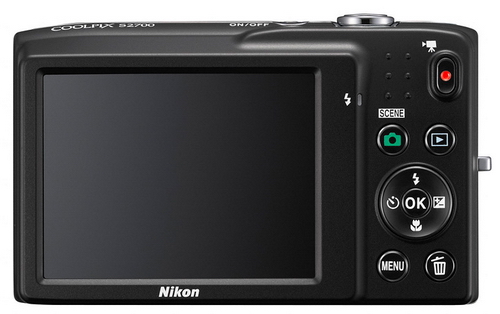 Dva levné kompakty Nikon Coolpix S2700 a S2750