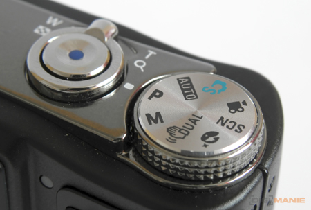 Samsung WB550: do šířky i dálky