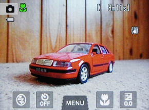 Nikon Coolpix S4300: dotyk 6× zoomu