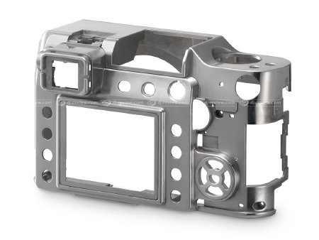 Panasonic Lumix DMC-L1: Nekonvenční solitér