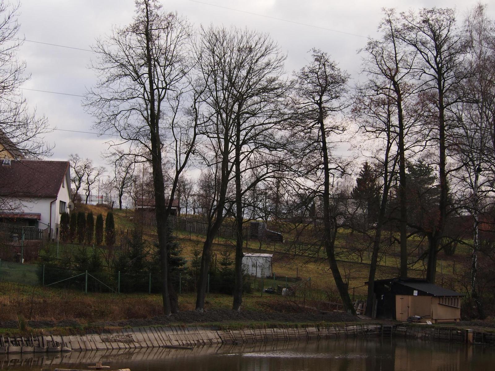 Olympus M.Zuiko Digital 40-150 mm F4-5,6 + nová R verze