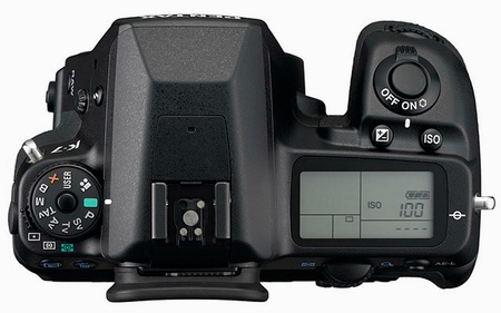 Pentax přichází s novou DSLR střední třídy K-7