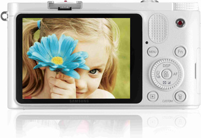 Fotoaparáty Samsung řady NX nyní navíc s Galaxy TAB 7 v dokonalém páru!