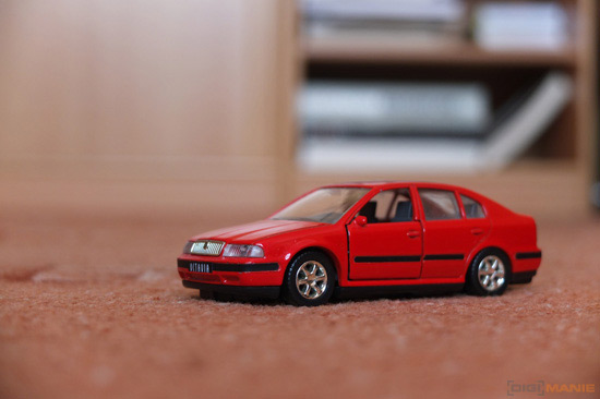 Fujifilm X10: retroborec