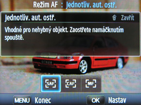 Samsung NX1000: sněhobílý bezdrát
