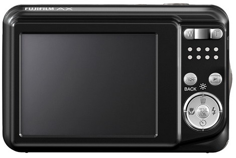 Kompakty Fujifilm FinePix AX200, AX250, JX200 a JX250