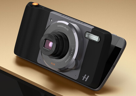Hasselblad True Zoom, 10× optický zoom a RAW pro smartphone Moto Z