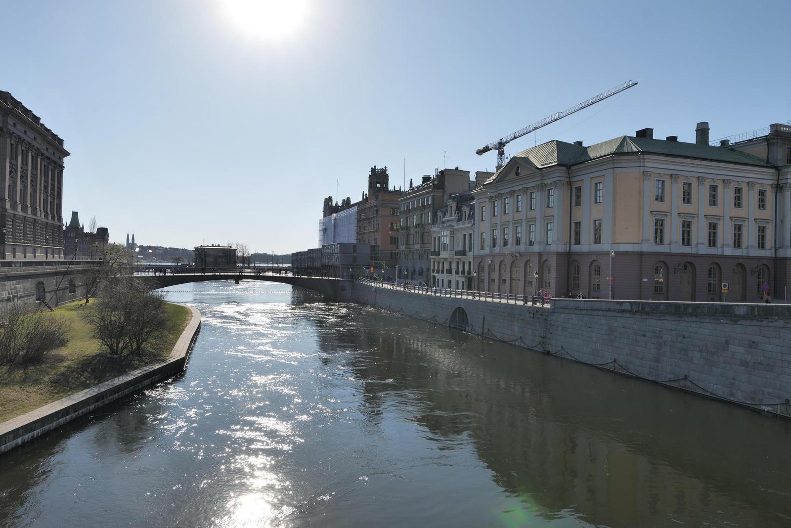 Panasonic Lumix S1R: sebevědomý vstup do FF