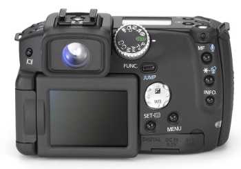 První ze smršti nových Canonů: Canon PowerShot Pro1