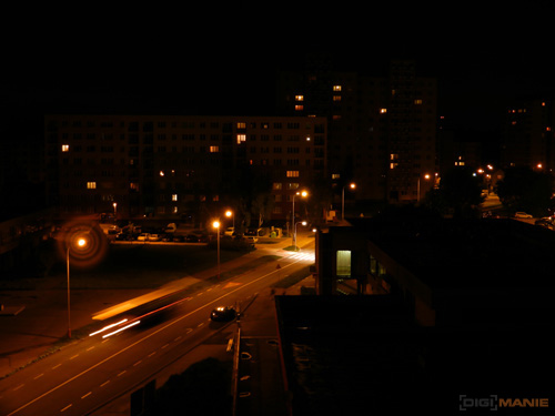 Nikon Coolpix S9100: rudý bojovník