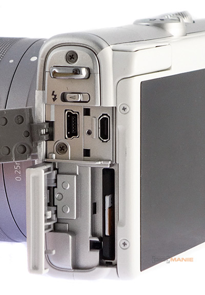 Canon EOS M100: stylové mini-CSC