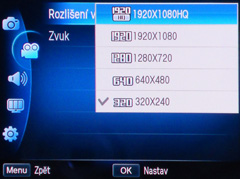 Samsung WB2000: stylová bomba