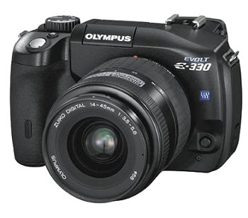 Olympus E-330: zrcadlovka s živým náhledem