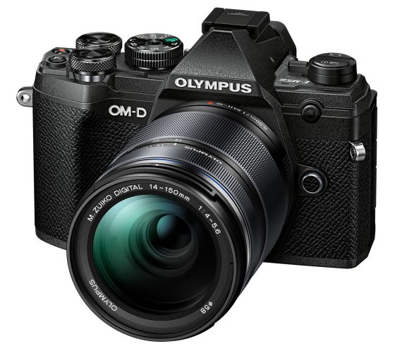 Olympus uvádí malý OM-D E-M5 Mark III s 20MPx čipem | Digimanie