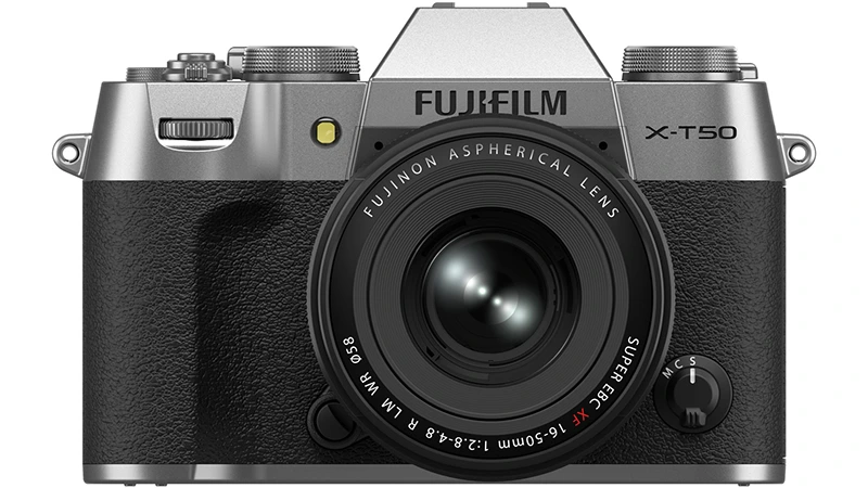 Fujifilm je králem menších senzorů, jeho APS-C bere 40 % trhu