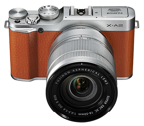 Fujifilm X-A2 s 16-50mm II objektivem