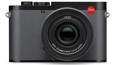 Kompakt Leica Q3 43 přichází s full frame senzorem a 43mm objektivem