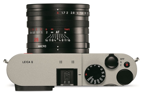 Leica Q Titanium Gray horní pohled