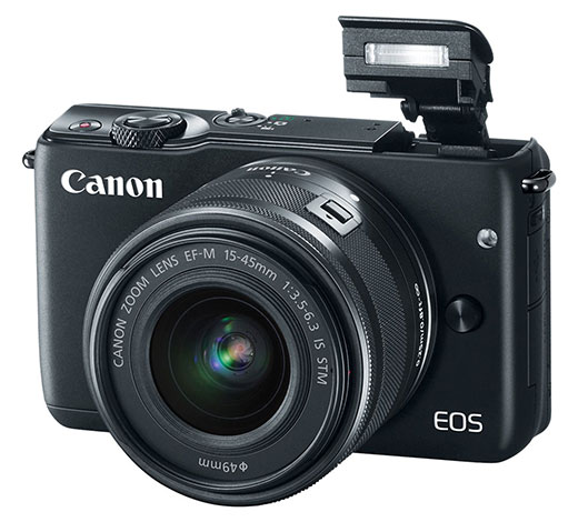 Canon EOS M10 s vyklopeným bleskem