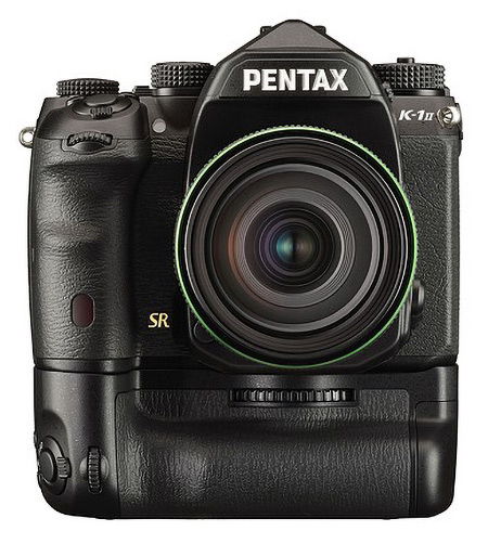 Pentax K-1 Mark II grip
