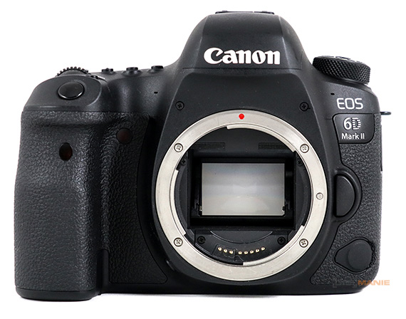Canon EOS 6D Mark II zrcátko a senzor