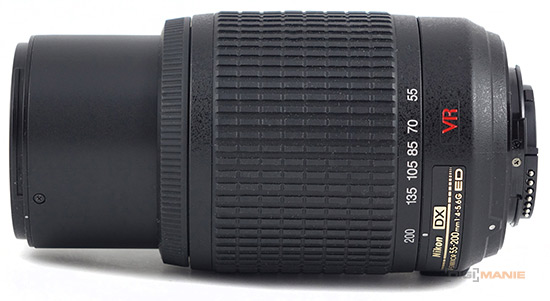 AF-S Nikkor 55-200mm f/4-5.6G VR s plným zoomem