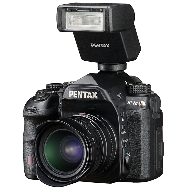 Pentax AF180FG na K-1 II